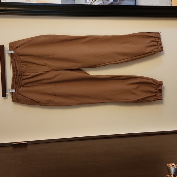 Old Navy High-Waisted All Seasons Stretch Tech Water Repellent Joggers ** Tall - Picture 3 of 6